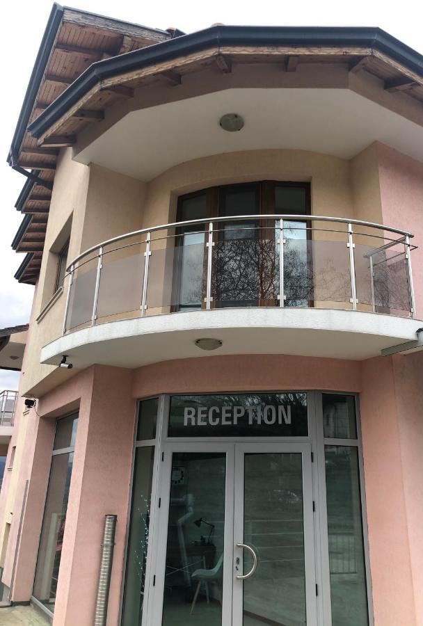 Guest House Rest Saparewa Banja Zewnętrze zdjęcie